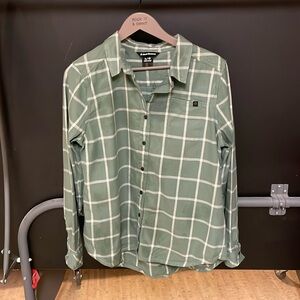 Black Diamond women’s flannel size large